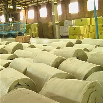 Swyddogaethau a nodweddion gwlân creigiau