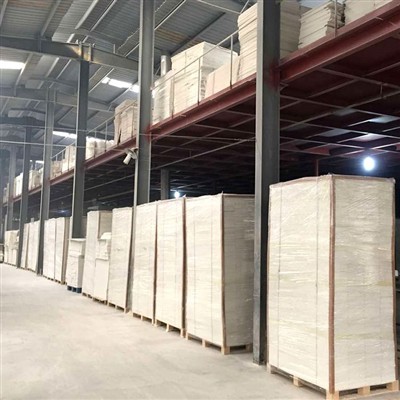 Nodweddion y llinell gynhyrchu